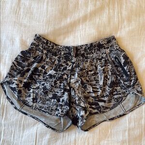 Lululemon Athletica Black and Gray Athletic Shorts with Elastic Waistband